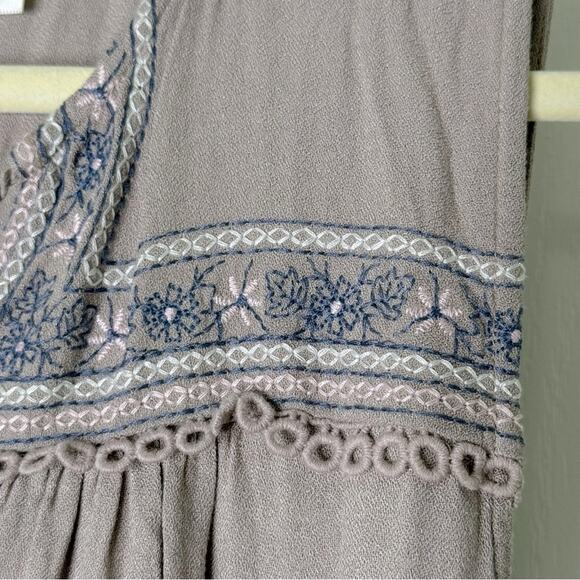 Time and Tru Brown Midi Dress with Blue Accents - Picture 5 of 15